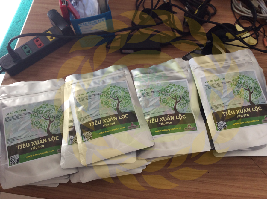 tieu den xuan loc qua tang